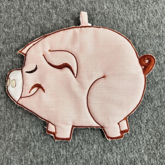 W-C Imports Other - VTG 80's W-C Imports Pink Pig Hot Pad Potholder Linen Blend Embroidered